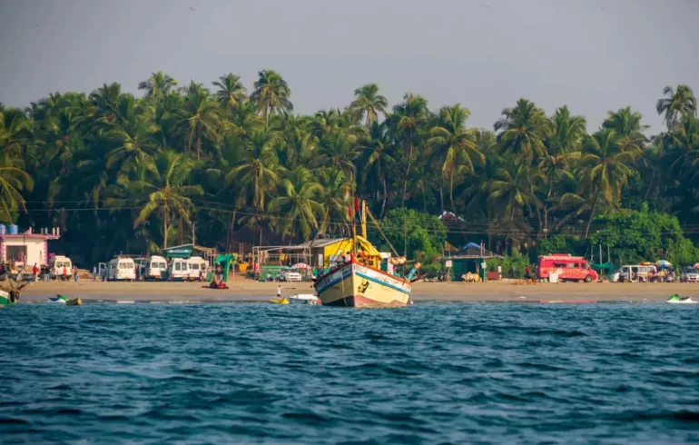 Tarkarli-Beach